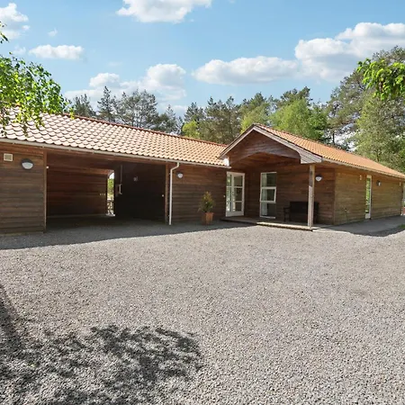 Gorgeous In With Kitchen Casa de Férias *