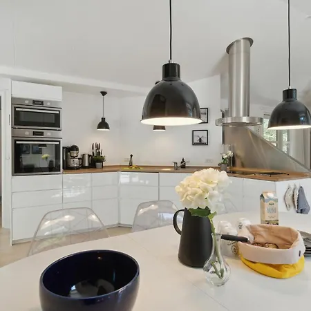Gorgeous In With Kitchen Casa de Férias Neksø
